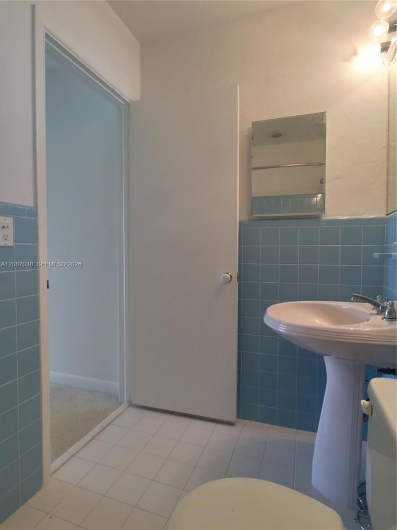 1025 Langer Way, Unit 5, Delray Beach, FL 33483 Photo