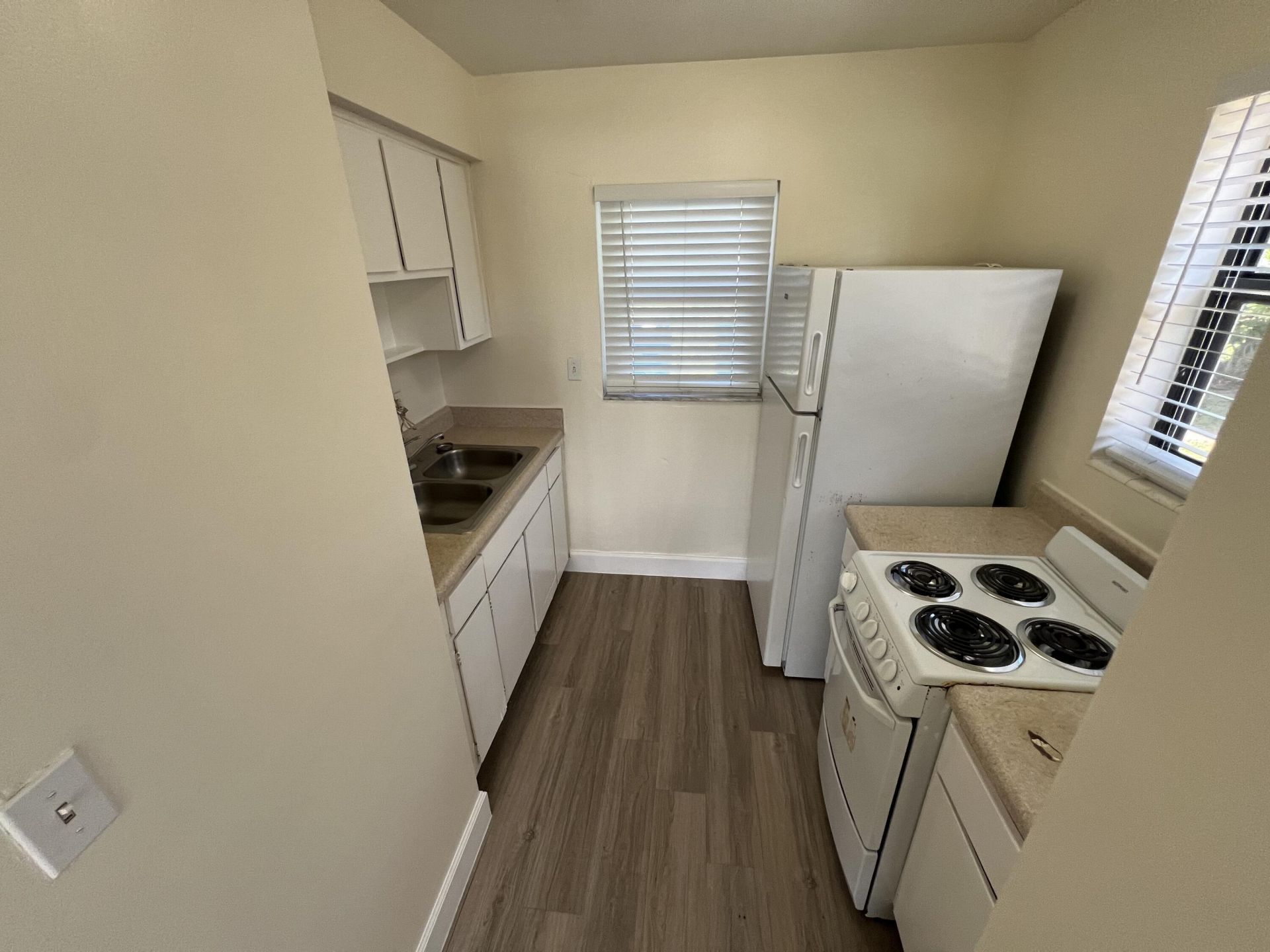 1150 W Blue Heron Boulevard, Riviera Beach, FL 33404 Photo