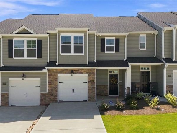 1262 Evelynnview Lane, Kernersville, NC 27284