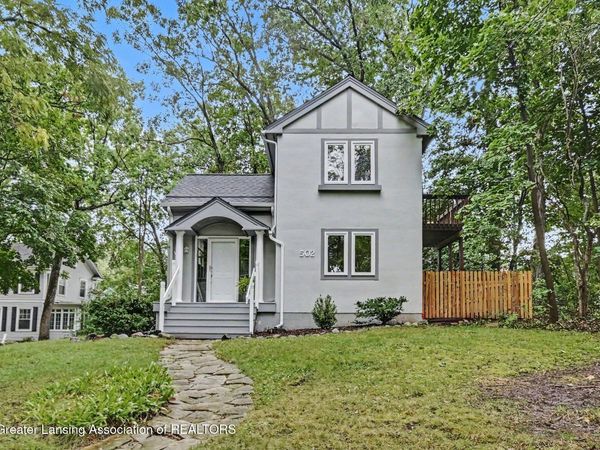 502 Hillcrest Avenue, East Lansing, MI 48823