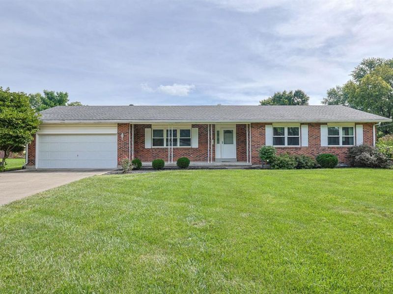 3692 Crestview Avenue, Clearcreek Township, OH 45036 Photo 1