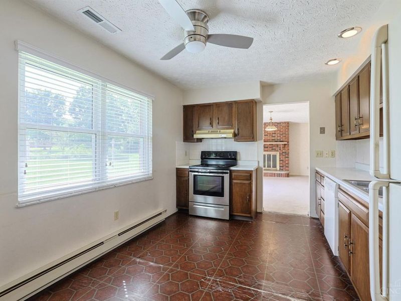 3692 Crestview Avenue, Clearcreek Township, OH 45036 Photo 18