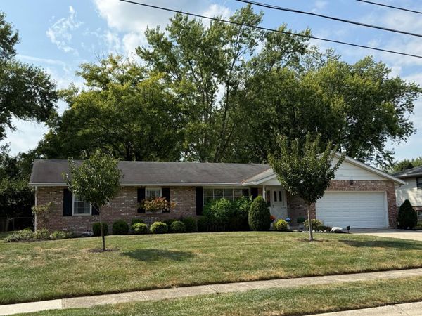 5303 W Dalton, Fairfield, OH 45014