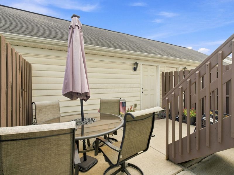 6261 Needletail Road, Unit 32, Columbus, OH 43230 Photo 39