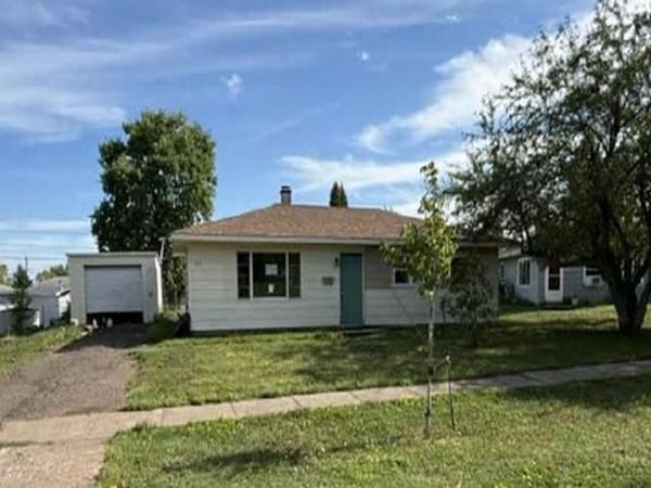 47 Edwards Drive, Silver Bay, MN 55614