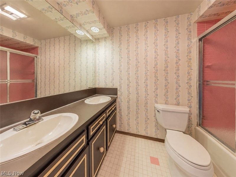 24390 Fairmount Boulevard, Beachwood, OH 44122 Photo 21