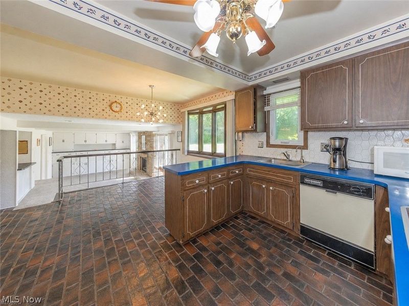 24390 Fairmount Boulevard, Beachwood, OH 44122 Photo 31