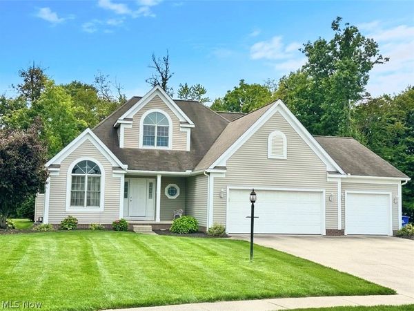 3663 Cranberry Hill , Rootstown, OH 44272