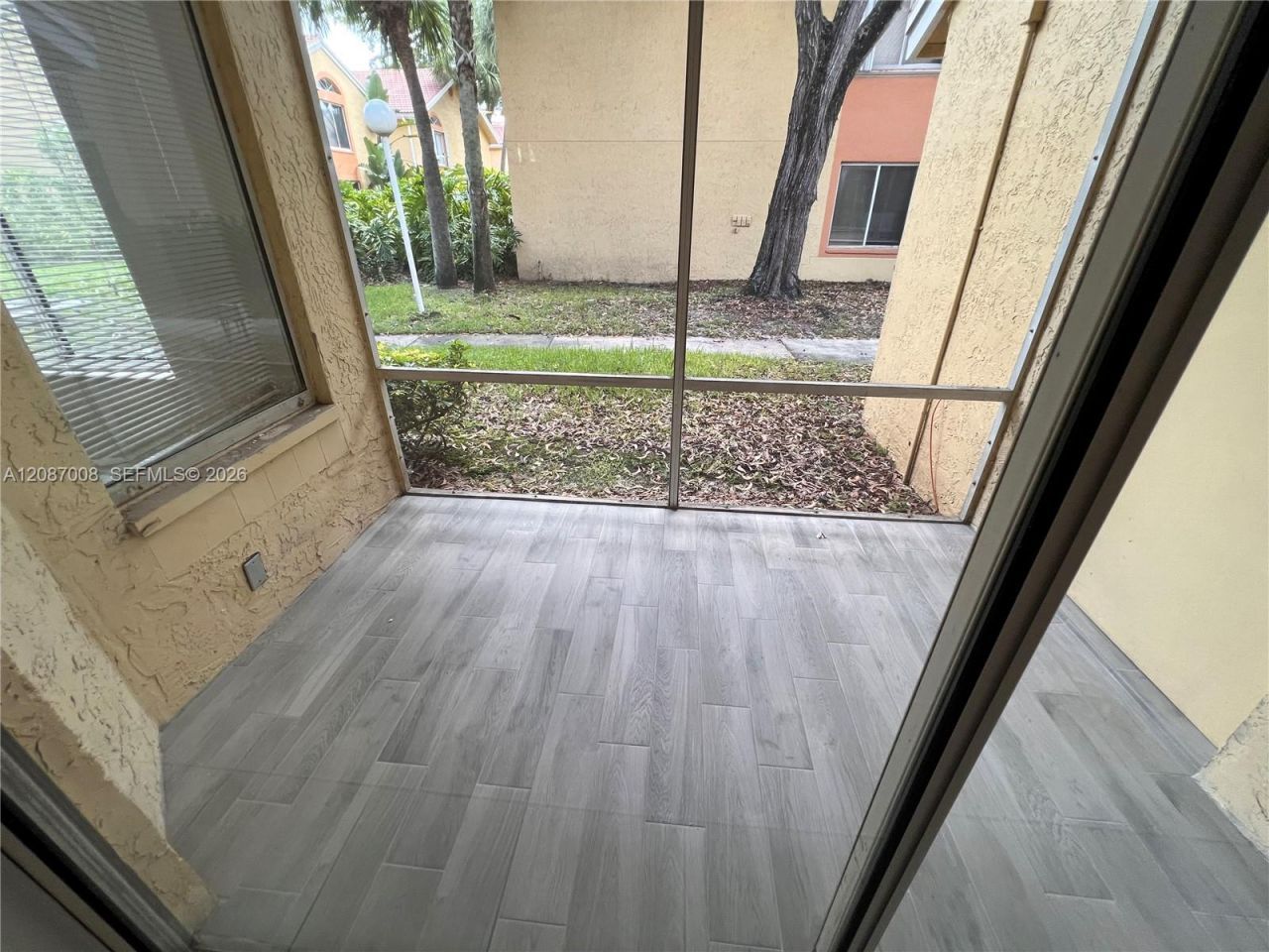 1174 Coral Club Dr, Unit 1174, Coral Springs, FL 33071 Photo