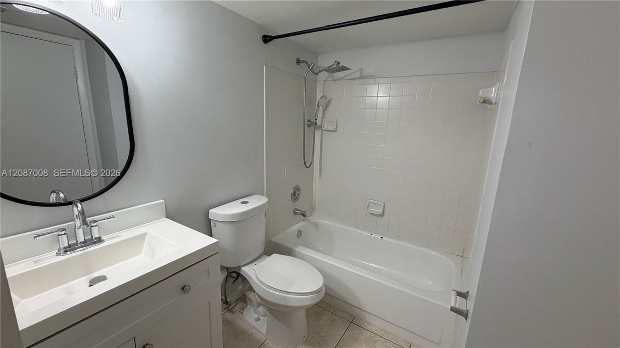 1174 Coral Club Dr, Unit 1174, Coral Springs, FL 33071 Photo