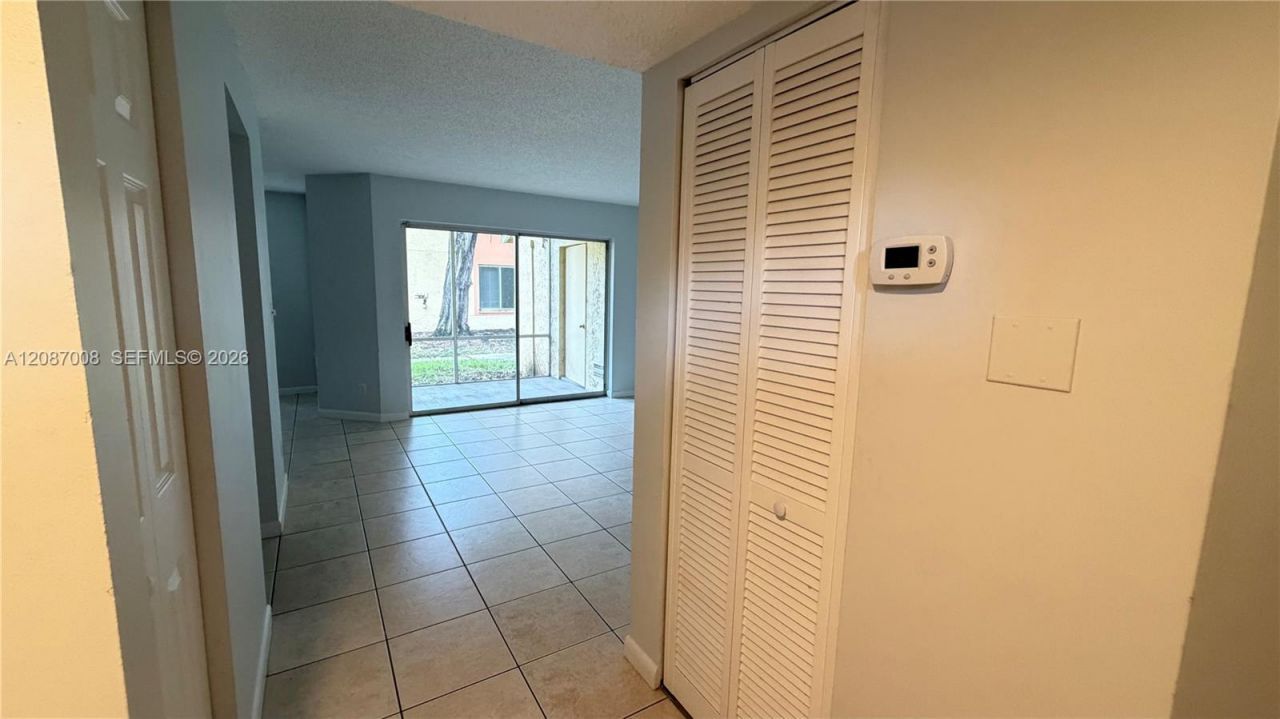 1174 Coral Club Dr, Unit 1174, Coral Springs, FL 33071 Photo