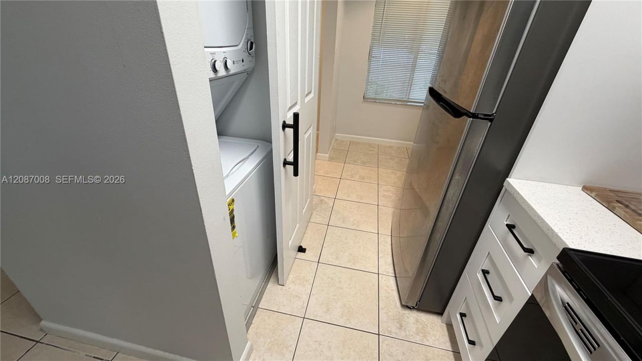 1174 Coral Club Dr, Unit 1174, Coral Springs, FL 33071 Photo