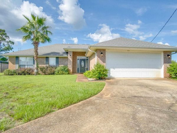 2136 Ainsdale Ct, Navarre, FL 32566