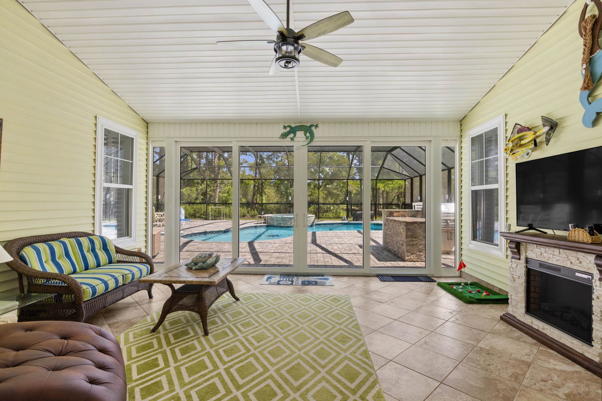 4602 Marsh Creek Dr. Photo 36