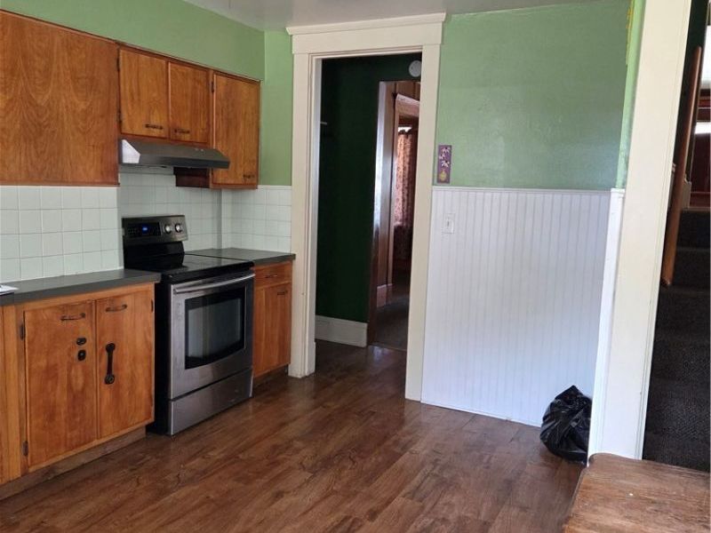 2025 W 100th Street, Cleveland, OH 44102 Photo 9