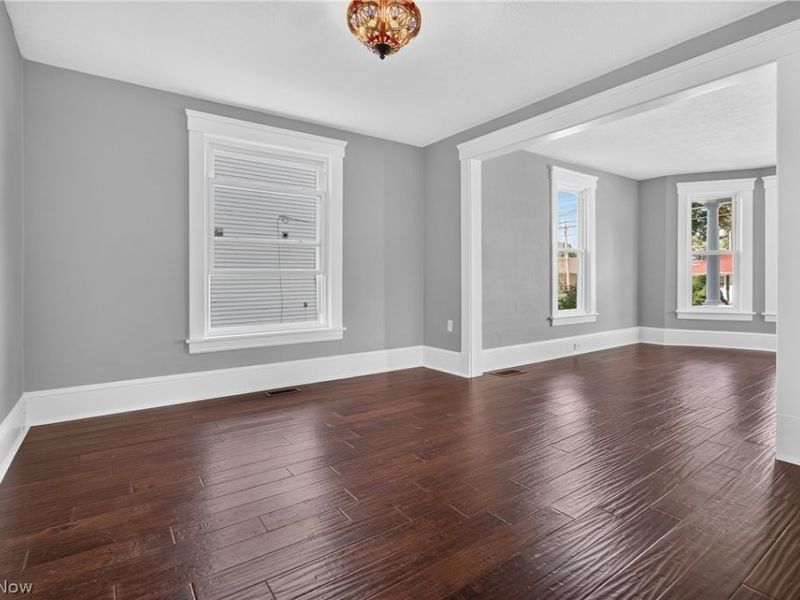 580 Park Avenue, Amherst, OH 44001 Photo 16
