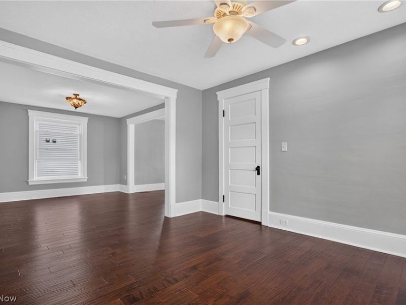580 Park Avenue, Amherst, OH 44001 Photo 17