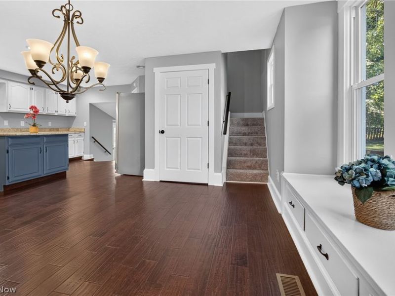 580 Park Avenue, Amherst, OH 44001 Photo 24