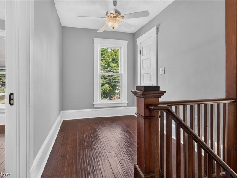 580 Park Avenue, Amherst, OH 44001 Photo 35