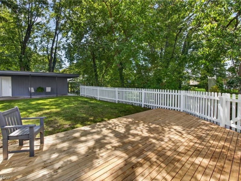 580 Park Avenue, Amherst, OH 44001 Photo 6