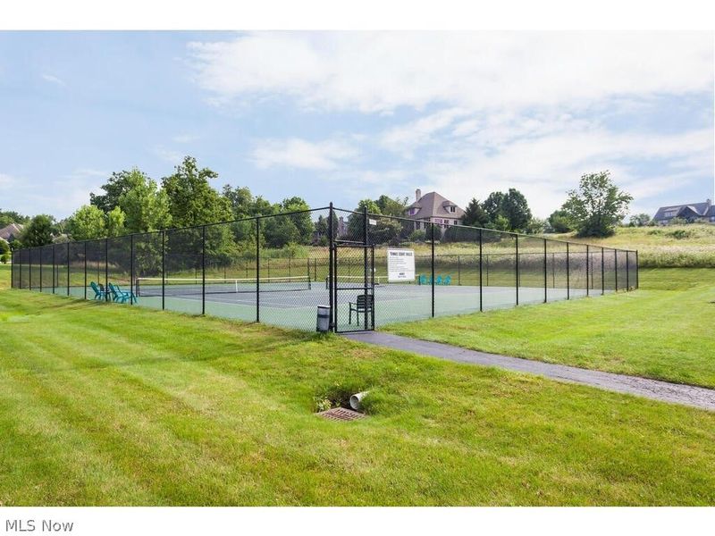 2227 Firestone Trace, Akron, OH 44333 Photo 40