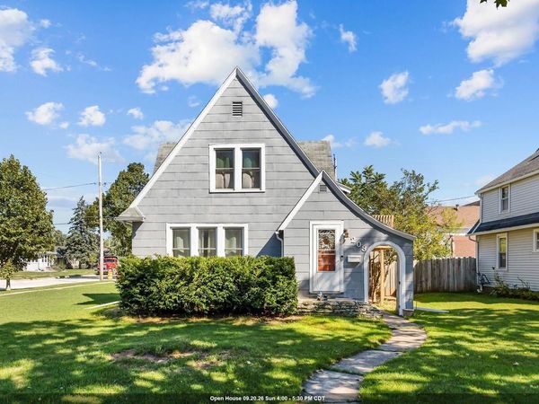 203 S WALNUT STREET, Kimberly, WI 54136