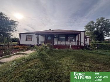 6225 Campbell Avenue, Omaha, NE 68107