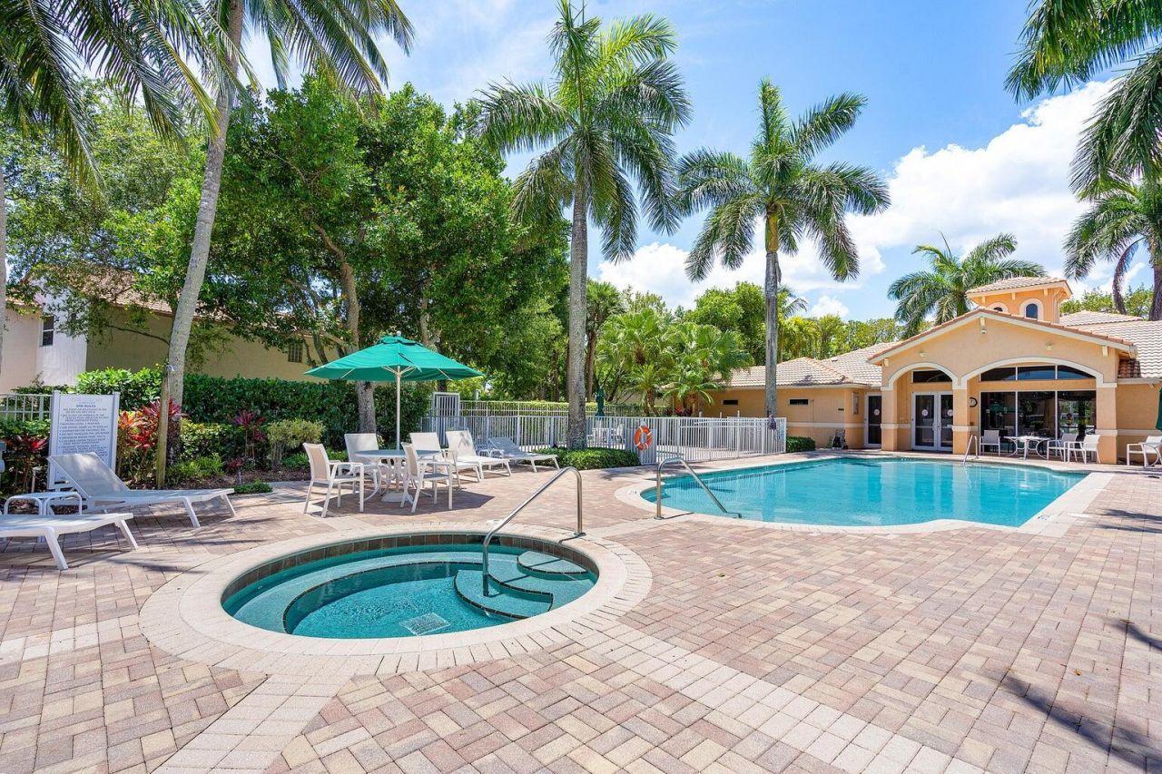 4756 S Classical Boulevard, Delray Beach, FL 33445 Photo