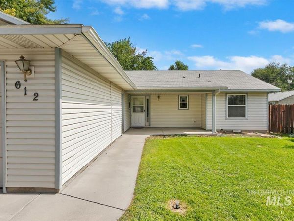 612 S Banner Street, Nampa, ID 83686