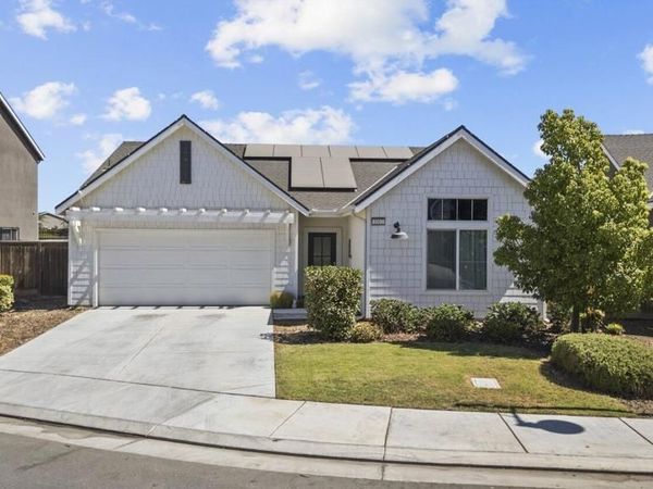 3312 Rustic Woods Lane, Bakersfield, CA 93314