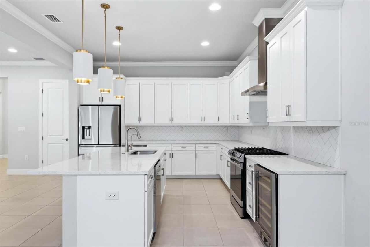 7717 Sandhill Lake Drive, Sarasota, FL 34241 Photo