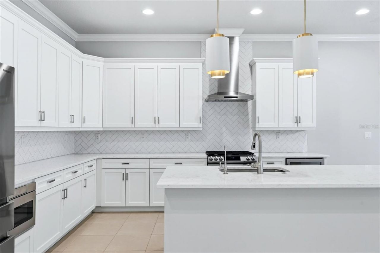 7717 Sandhill Lake Drive, Sarasota, FL 34241 Photo