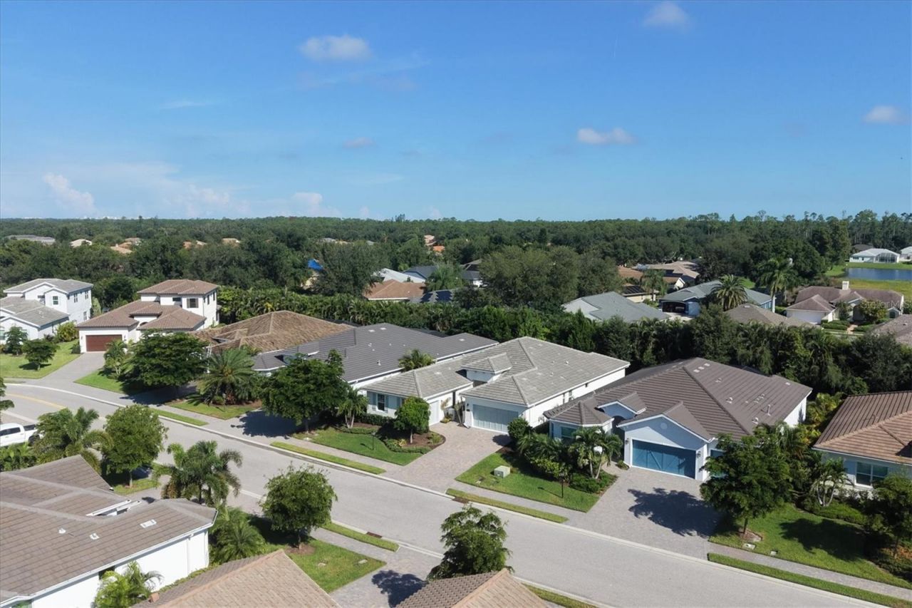 7717 Sandhill Lake Drive, Sarasota, FL 34241 Photo