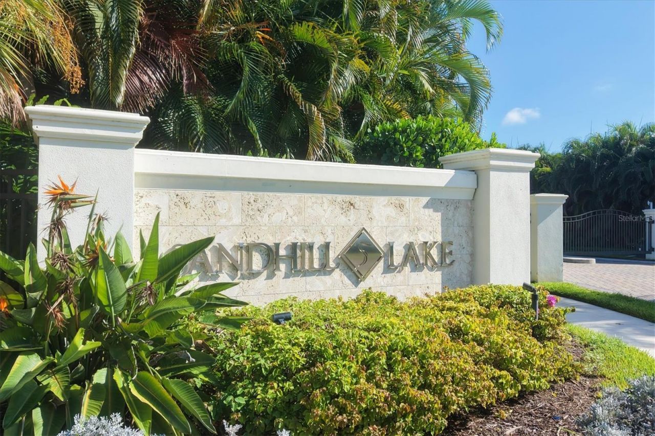 7717 Sandhill Lake Drive, Sarasota, FL 34241 Photo
