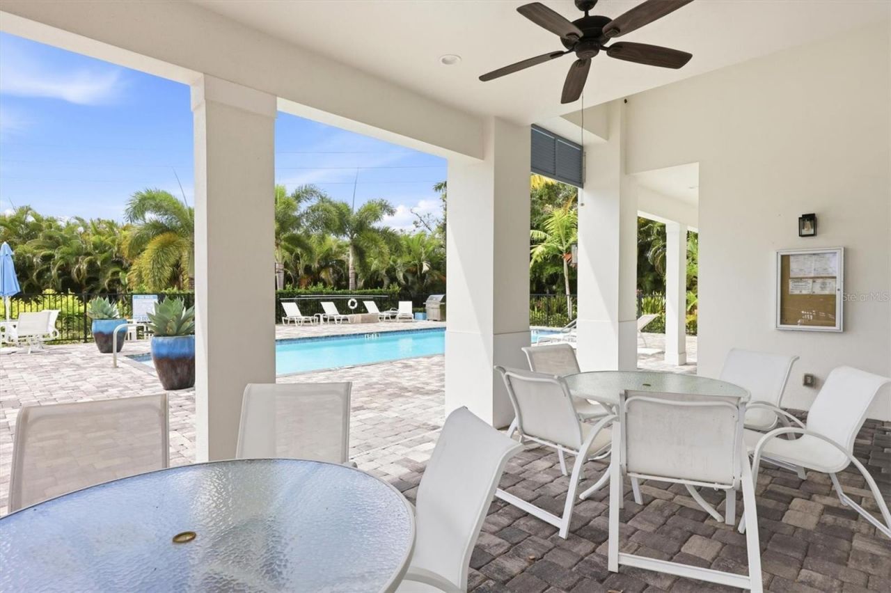 7717 Sandhill Lake Drive, Sarasota, FL 34241 Photo