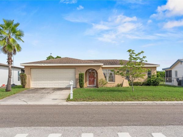 8351 FOX HOLLOW DRIVE, PORT RICHEY, FL 34668