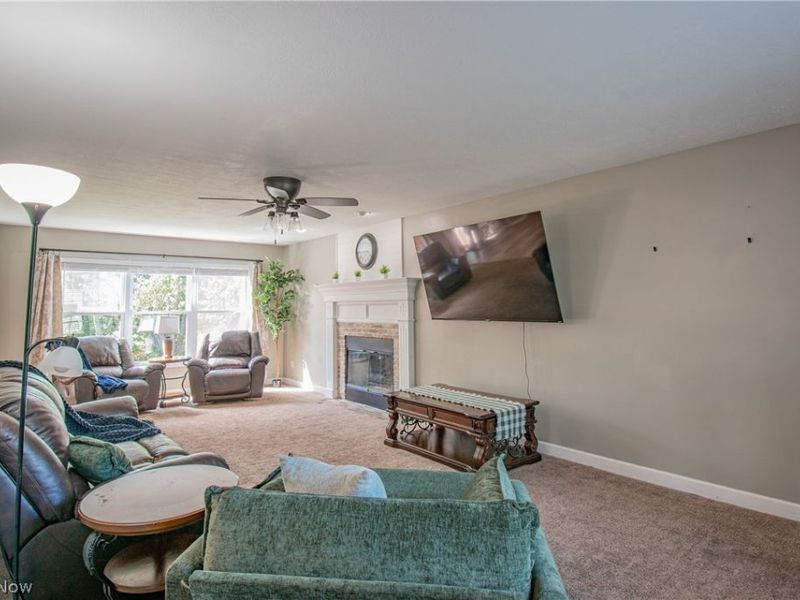 1387 Pendleton Avenue, Louisville, OH 44641 Photo 4