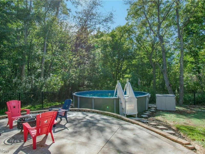 1387 Pendleton Avenue, Louisville, OH 44641 Photo 41