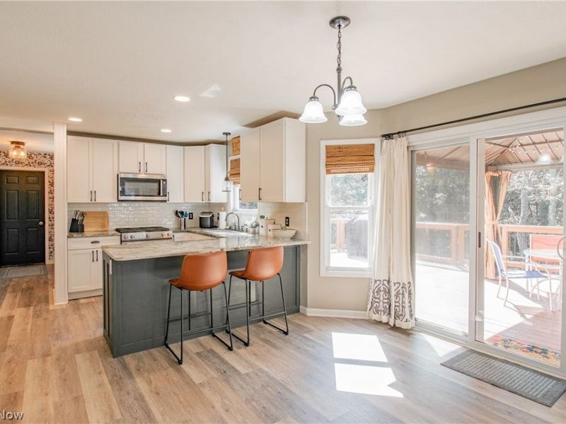 1387 Pendleton Avenue, Louisville, OH 44641 Photo 8