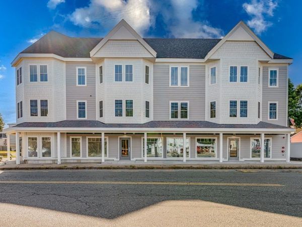 199 South Avenue, Unit 3, Whitman, MA 02382