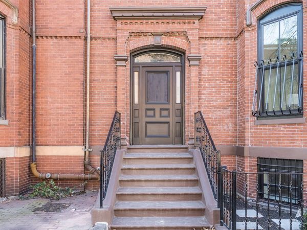 1 Fairfield St, Boston, MA 02116