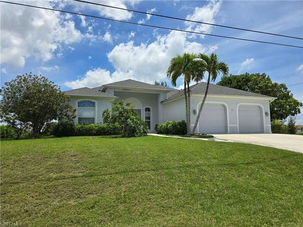 123 NW 14th AVE, CAPE CORAL, FL 33993