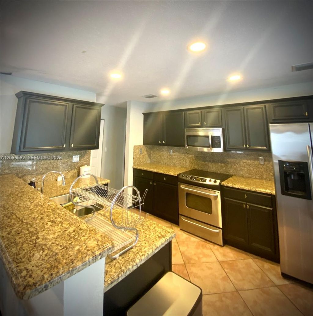 5344 NW 111th Ct, Doral, FL 33178 Photo