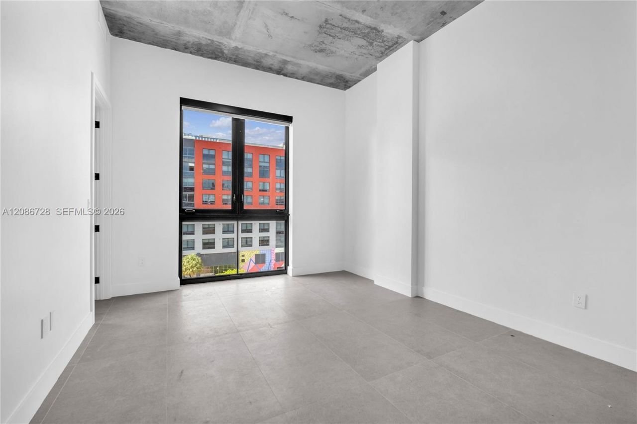 91 NW 27th St, Unit 403, Miami, FL 33127 Photo
