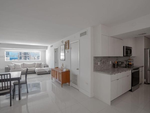 1881 Washington Ave, Unit 11D, Miami Beach, FL 33139