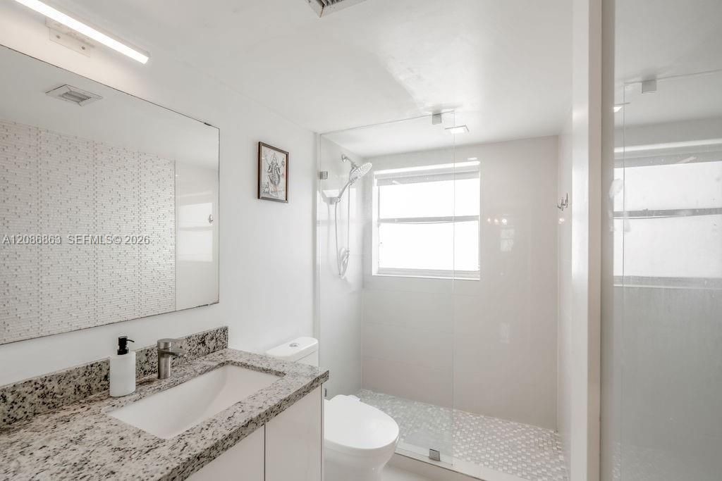 1881 Washington Ave, Unit 11D, Miami Beach, FL 33139 Photo