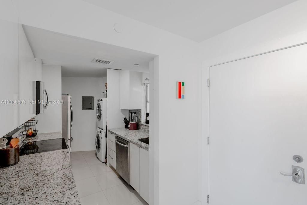 1881 Washington Ave, Unit 11D, Miami Beach, FL 33139 Photo