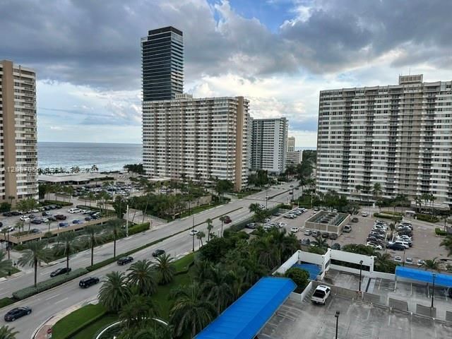 1945 S Ocean Dr, Unit 1103, Hallandale Beach, FL 33009 Photo