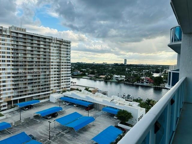1945 S Ocean Dr, Unit 1103, Hallandale Beach, FL 33009 Photo