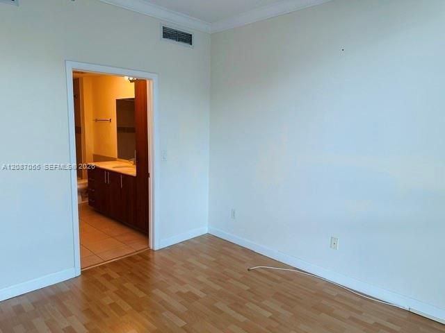 1945 S Ocean Dr, Unit 1103, Hallandale Beach, FL 33009 Photo